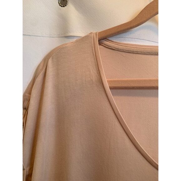 Aware by Vera Moda T-Shirt Sz Medium - Picture 4 of 4